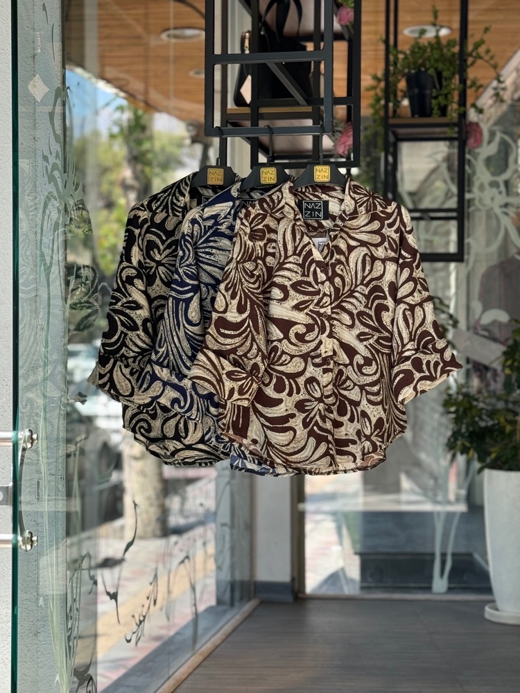 شومیز دکمه ای طرح دار استین پاکتی DW0150
